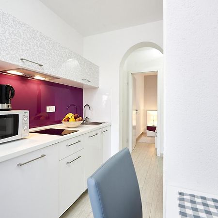 Apartments With A Parking Space Mavarstica, Ciovo - 17803 Trogir Bilik gambar