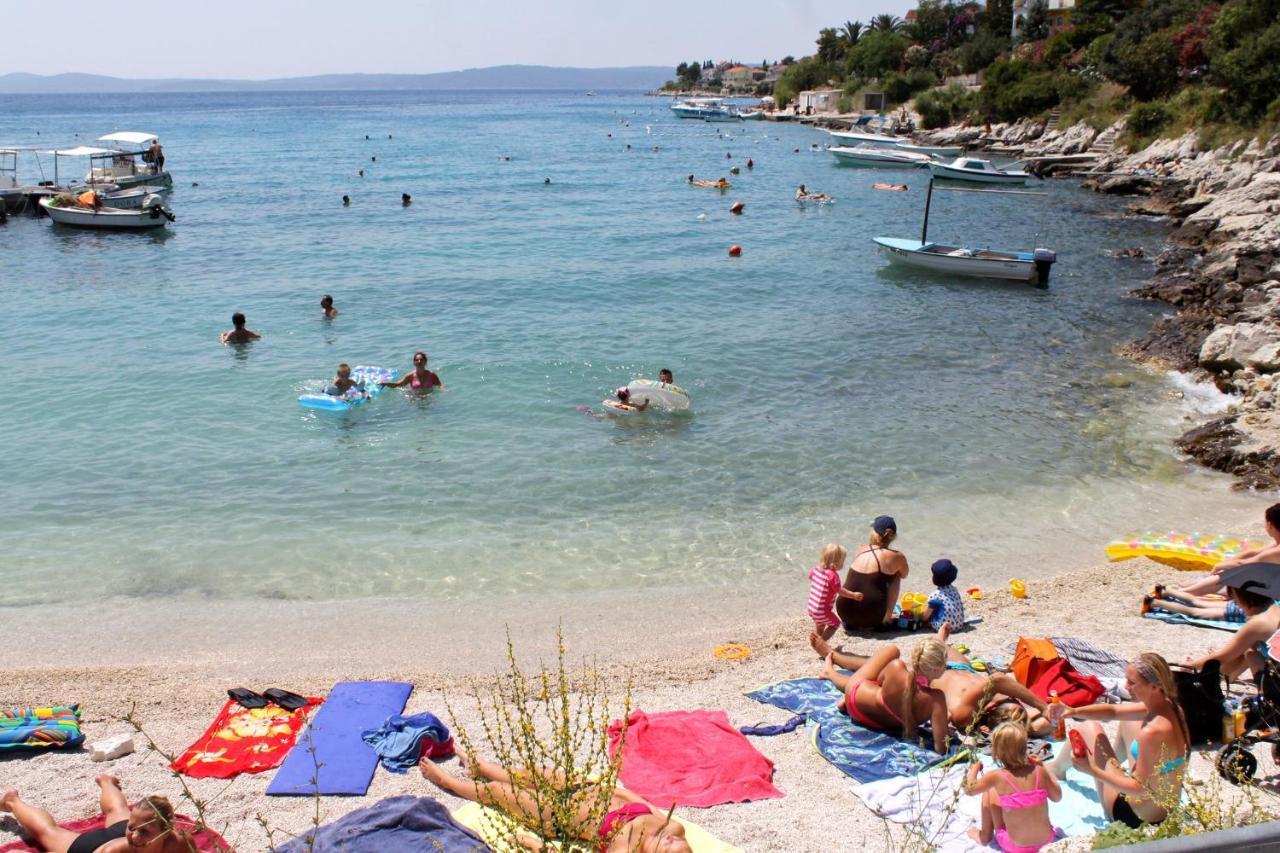 Apartments With A Parking Space Mavarstica, Ciovo - 17803 Trogir Luaran gambar