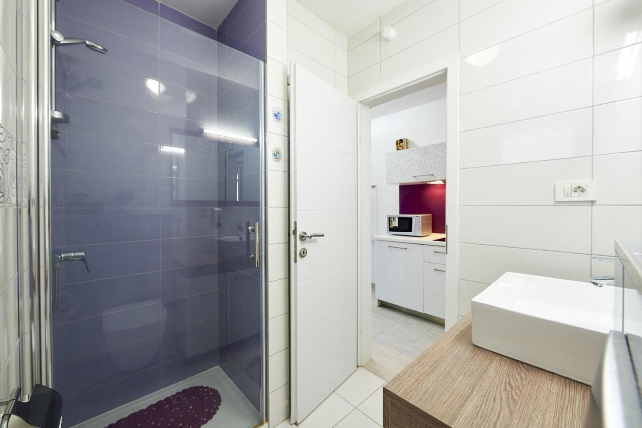 Apartments With A Parking Space Mavarstica, Ciovo - 17803 Trogir Luaran gambar