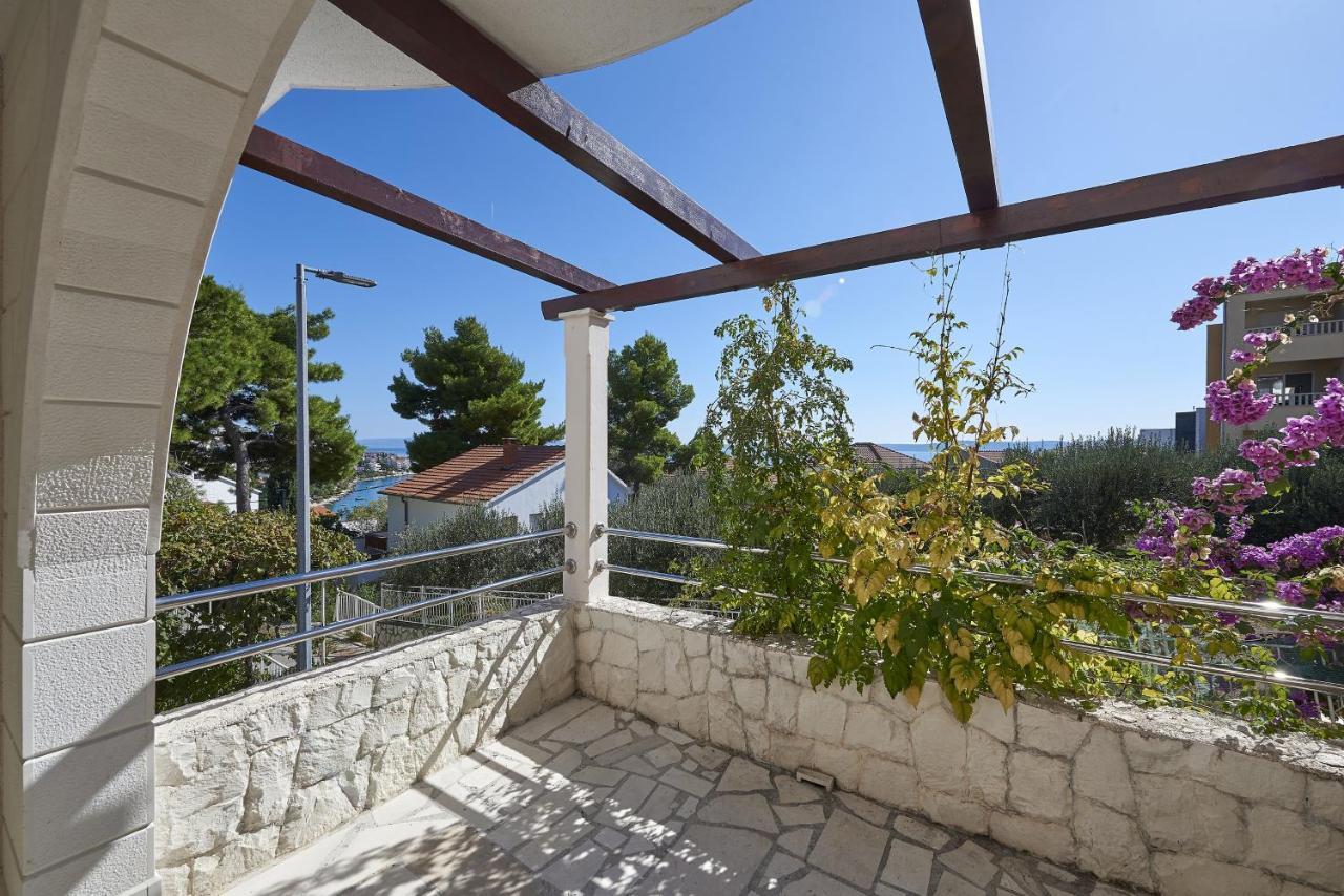 Apartments With A Parking Space Mavarstica, Ciovo - 17803 Trogir Luaran gambar
