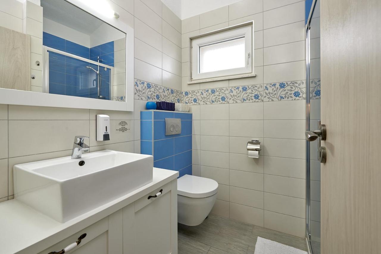 Apartments With A Parking Space Mavarstica, Ciovo - 17803 Trogir Luaran gambar