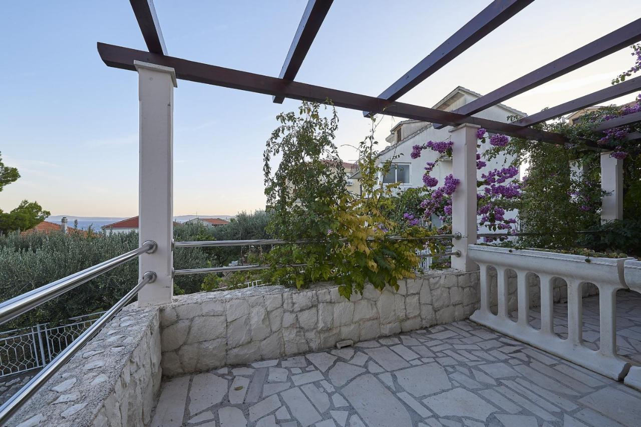 Apartments With A Parking Space Mavarstica, Ciovo - 17803 Trogir Luaran gambar